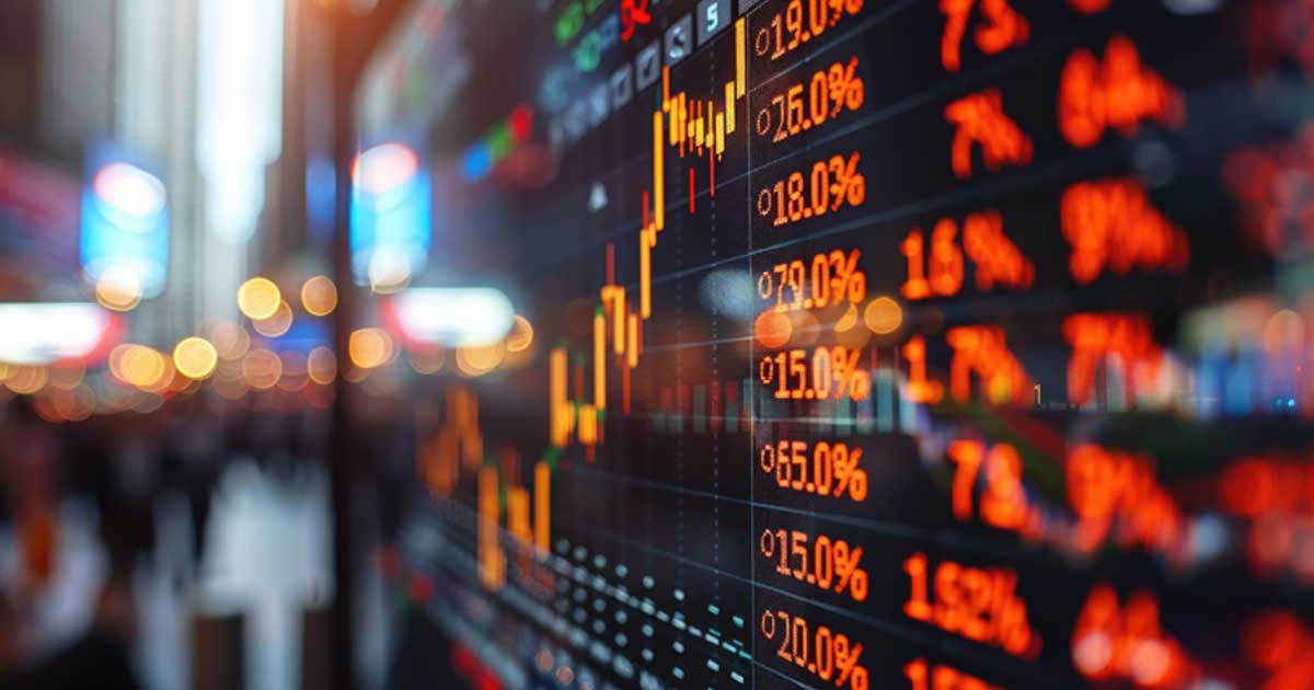 日経平均「年末7万円超」でも買い急ぐな･･･投資歴28年の“億り人”が「上がる株」も「急落株」もすぐ買わないワケ